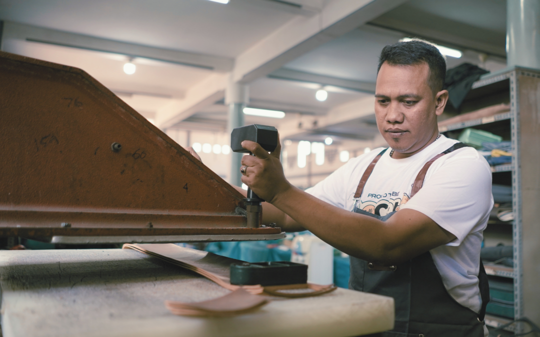 Mengapa ‘Mass-Production’ Bukan Lagi Jawaban untuk Souvenir Perusahaan di 2026